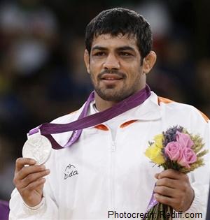 Proud Sushil Kumar displaying his silver