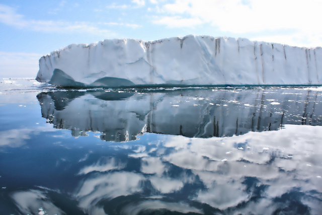Greenland losing ice sheet