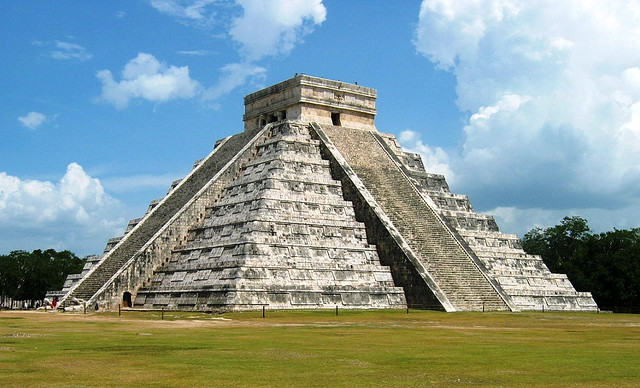 Kukulcan, the main temple at Chichen Itza