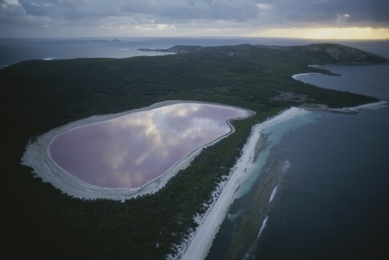 lake hillier facts