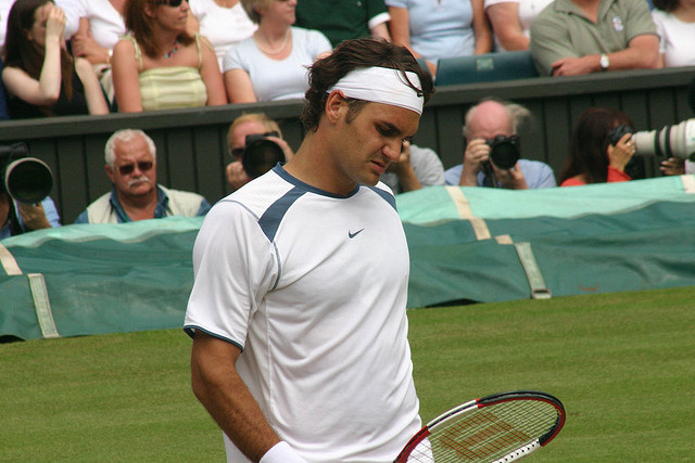 Federer Crashes Out of Wimbledon