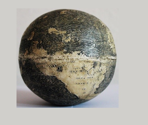 The New World on the ostrich egg globe